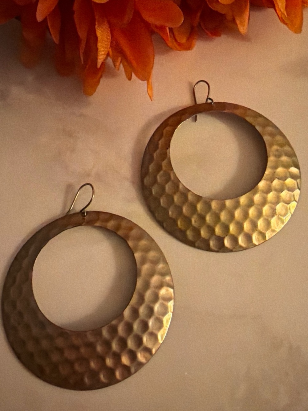 Forever 21 Gold Hammered Open-Circle Hoop Earrings